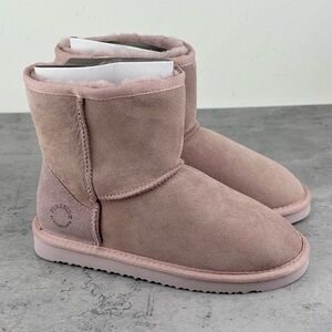fireside by dearfoams size 7 Women’s Boots Pink New Without Box Shearling Bootie
